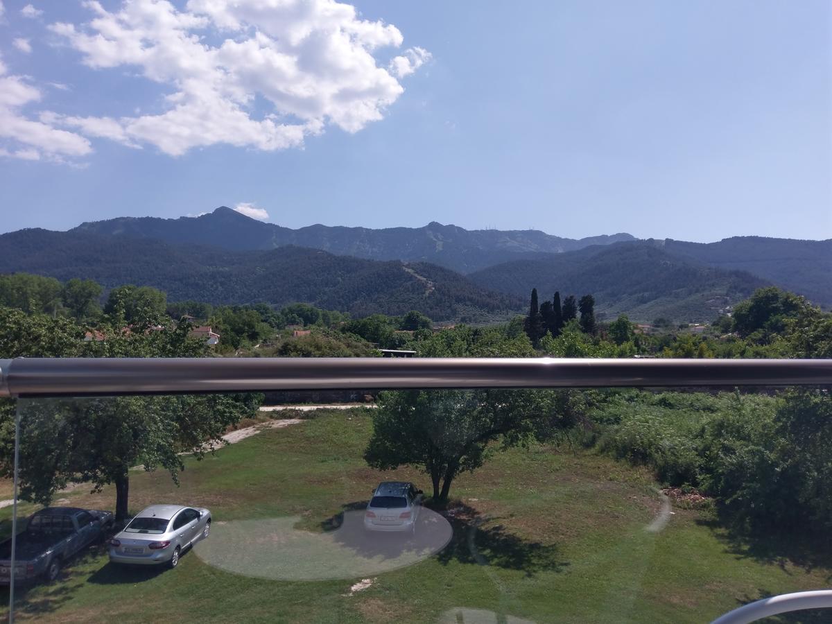Galaxy City Hotel Limenas  Bagian luar foto